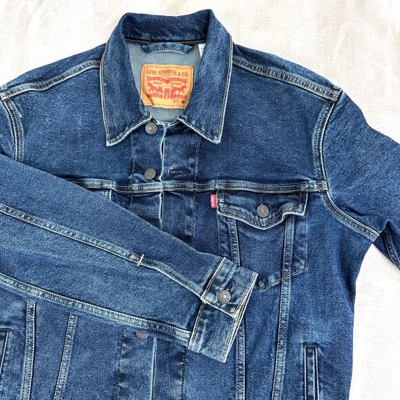 Levi's Jean Jacket Mens Medium Blue Wash Classic Denim Trucker 72334-0322 - Picture 1 of 10